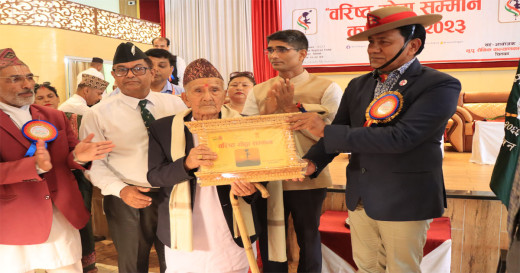 चितवनका ५१ भारतीय भूपू सैनिकलाई ‘वरिष्ठ योद्धा सम्मान’
